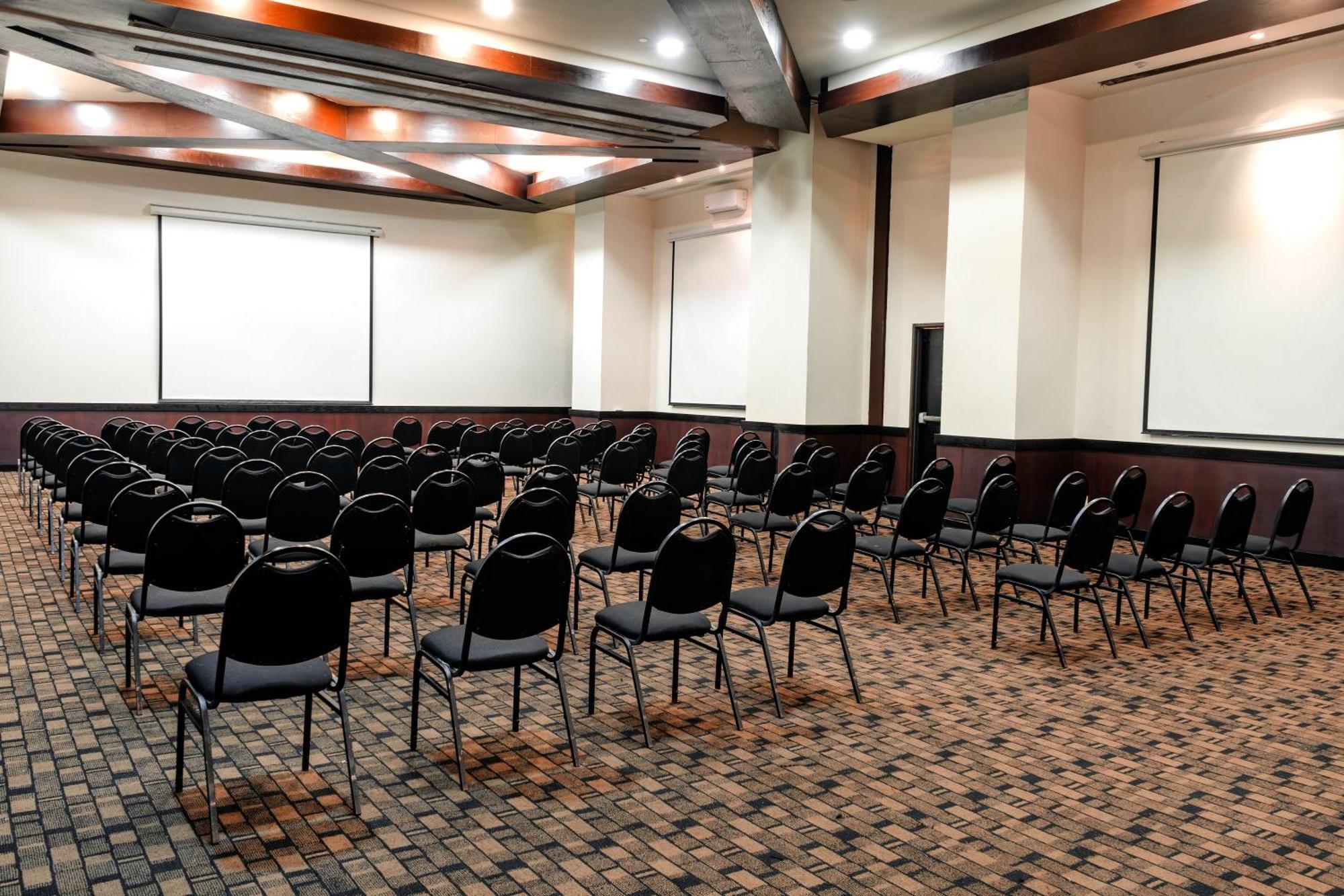 Fiesta Inn Tepic Εξωτερικό φωτογραφία