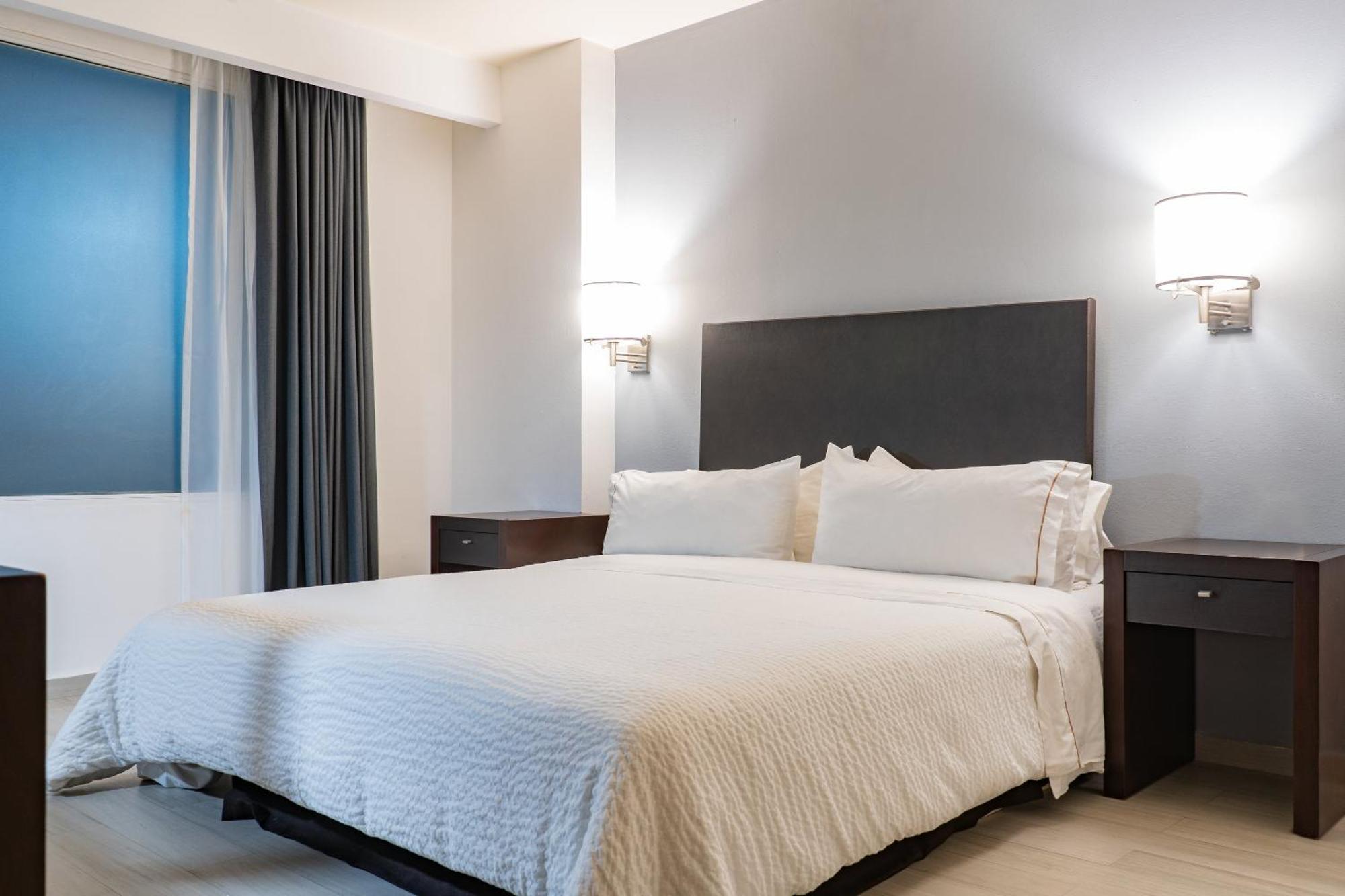 Fiesta Inn Tepic Εξωτερικό φωτογραφία