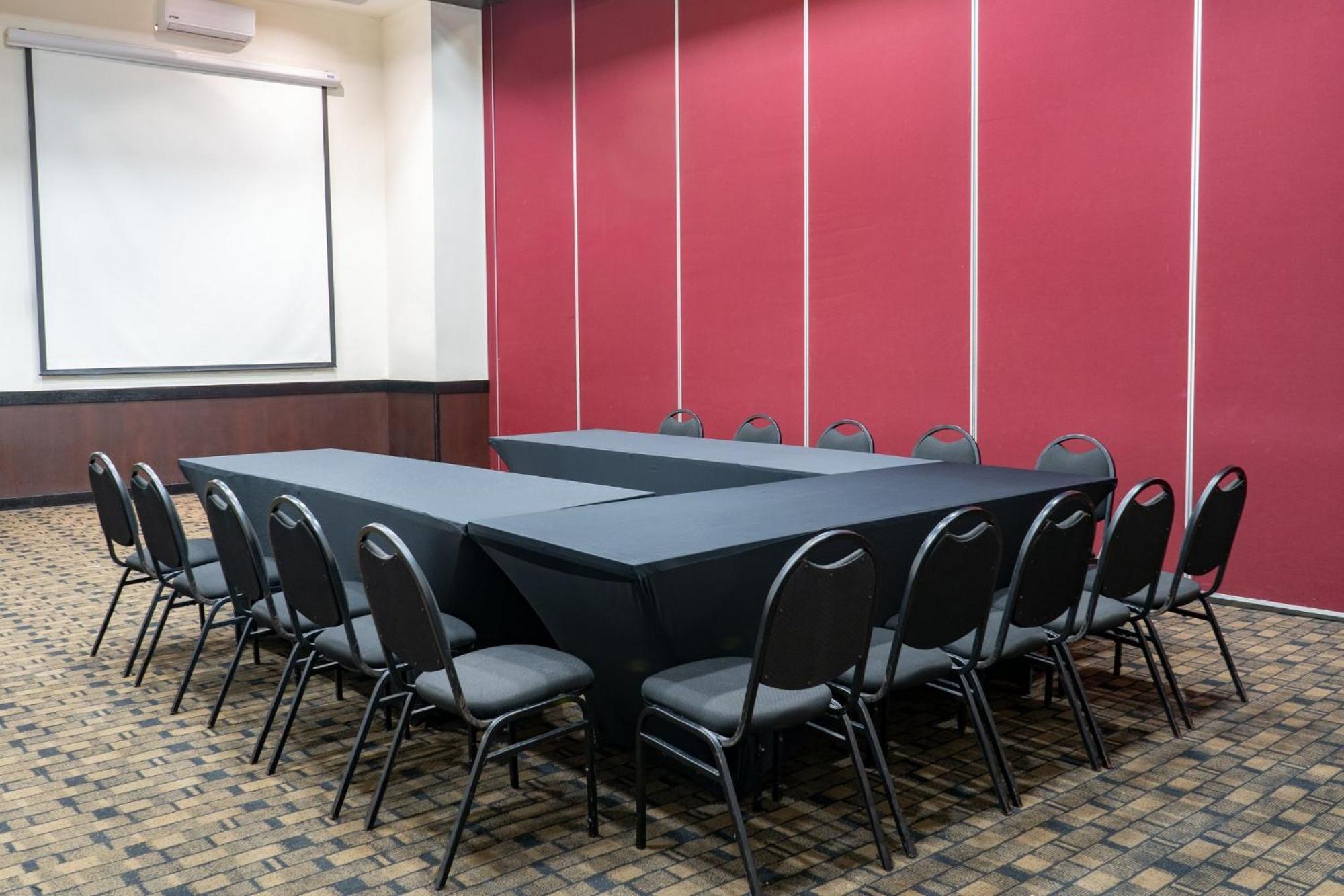 Fiesta Inn Tepic Εξωτερικό φωτογραφία