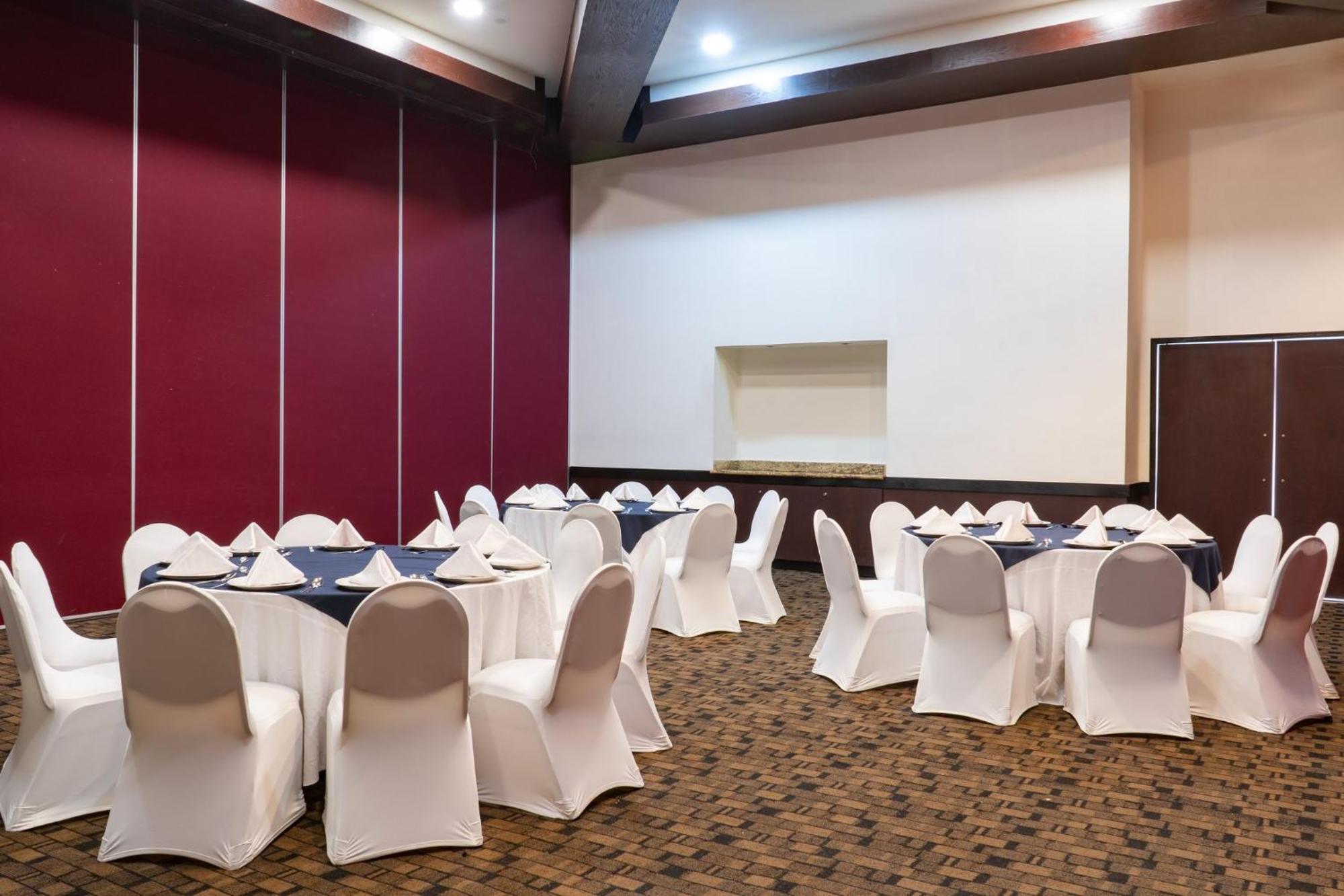 Fiesta Inn Tepic Εξωτερικό φωτογραφία